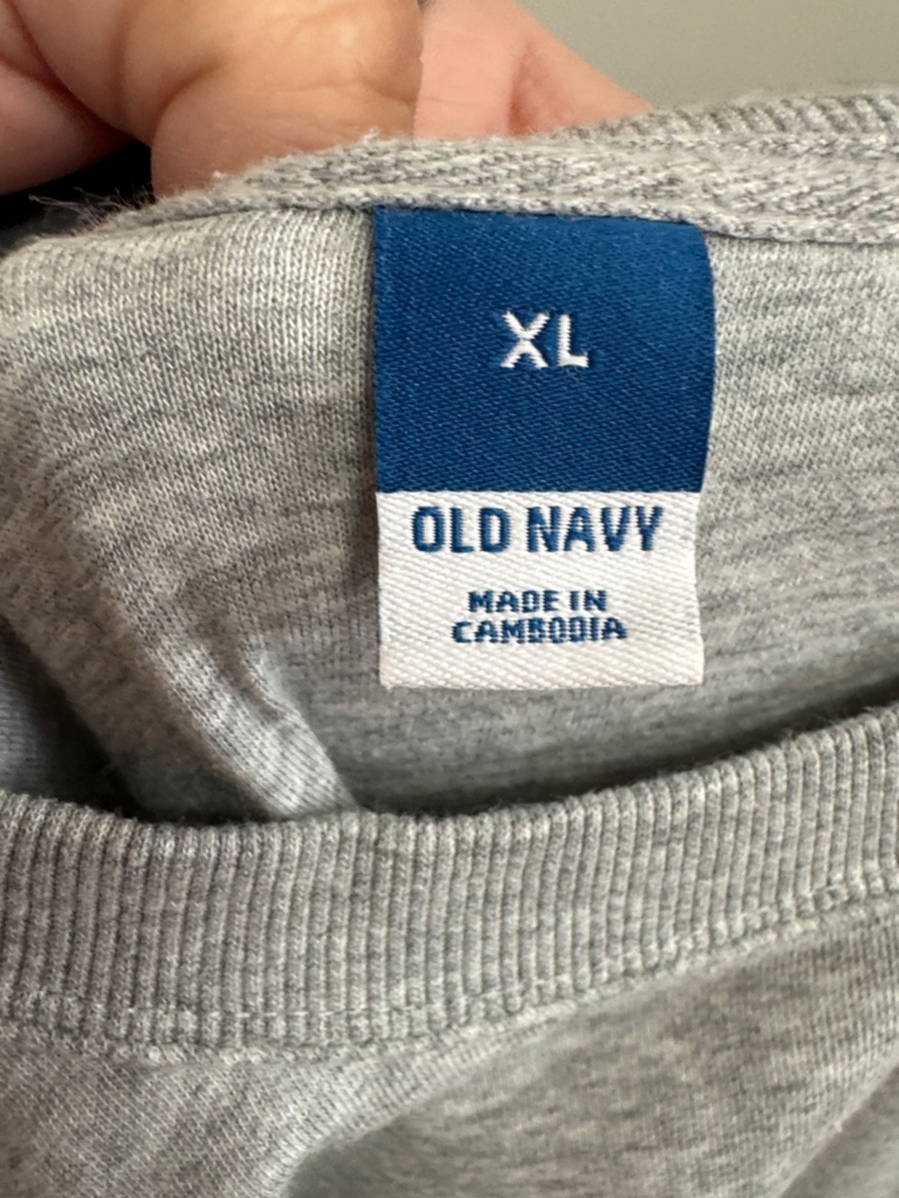 Old Navy Heather Gray Crewneck Sweatshirt - Picture 3 of 3